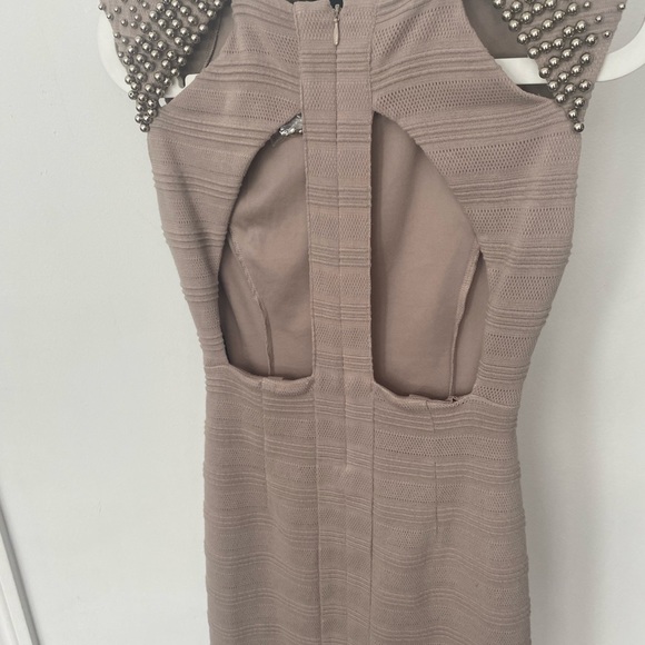 Dress( small) - Picture 2 of 3